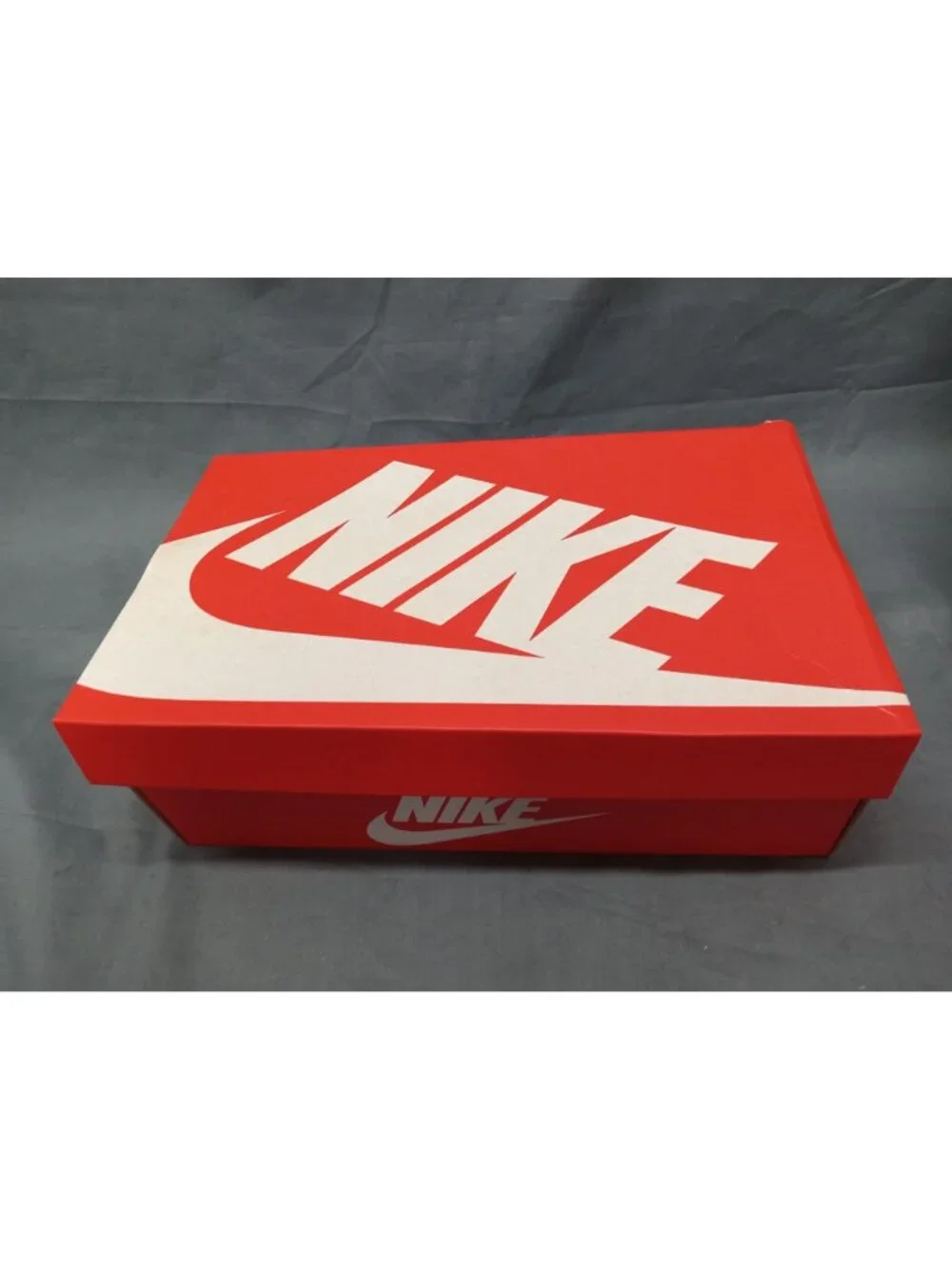 Nike Dunk Low (GS) Sneakers White Silver Photon Dust Boys Size 7 NEW IN BOX!